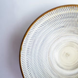 黒木昌伸窯 8寸皿(飛び鉋 白)