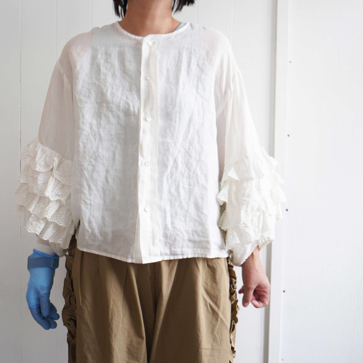 Gauze#/ガーゼ　 アンティークレース　フリルノースリーブブラウス Gauze#/ガーゼ アンティークレース フリルノースリーブブラウス