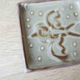 Yachimun Pottery Studio Insect Sound Square Plate (Bird)