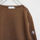 Arvor Maree(アルボマレー) ショルダーボタンニット