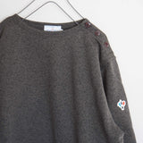 Arvor Maree(アルボマレー) ショルダーボタンニット