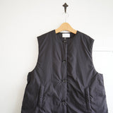 Commencement（コメンスメント）DOWN VEST