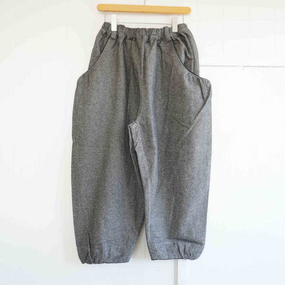 TANG！不對稱針織（1710042）