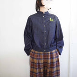 TIGRE BROCANTE(ティグルブロカンテ)　flower snake スタンドギャザーブラウス