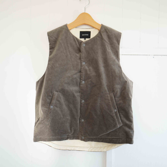 DELICIOUS(デリシャス) 　PADDED Corduroy Vest