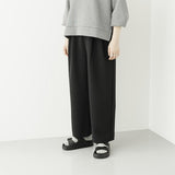 TRAVAIL MANUEL(トラバイユマニュアル)  Wクロス　ツータックトラウザース(5067)