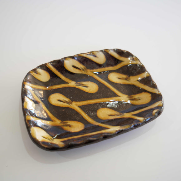 伊藤丈浩　長角鉢　小　b