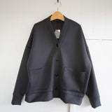 TRAVAIL MANUEL(トラバイユマニュアル)  クッションダンボールV/Nカーデ　（2045）