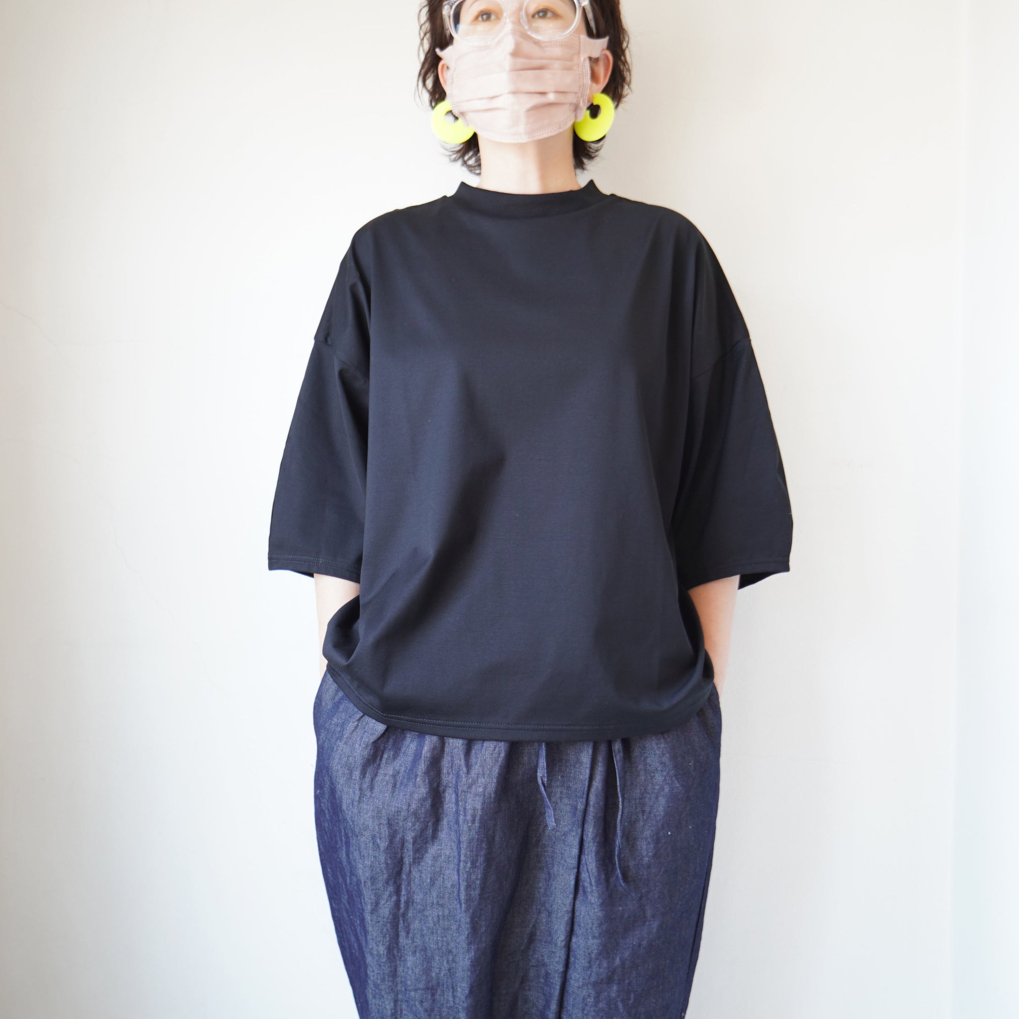 ROBE de PEAU ローブデポーコーデュロイボタンパンツ ダークブラウン ROBE de PEAU ローブデポーコーデュロイボタンパンツ ダーク