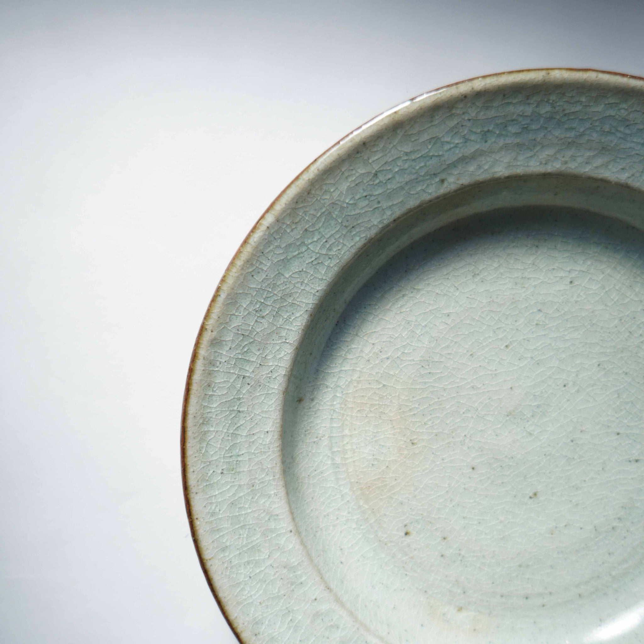 中嶋窯 7寸白掛平鉢 – Rico・リコ出張所